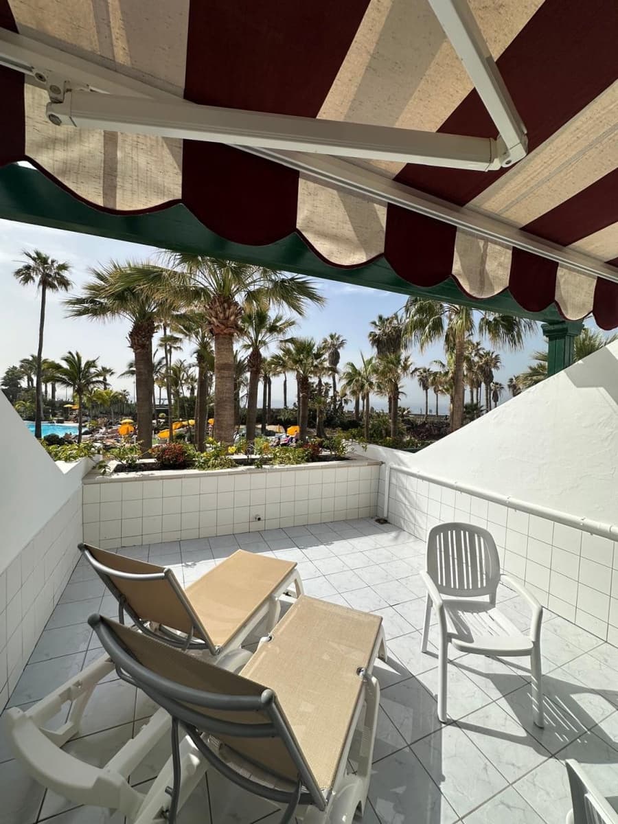 Yksiö myytävänä paikassa Playa de las Americas - 425 000 € (Ref: 9634207)