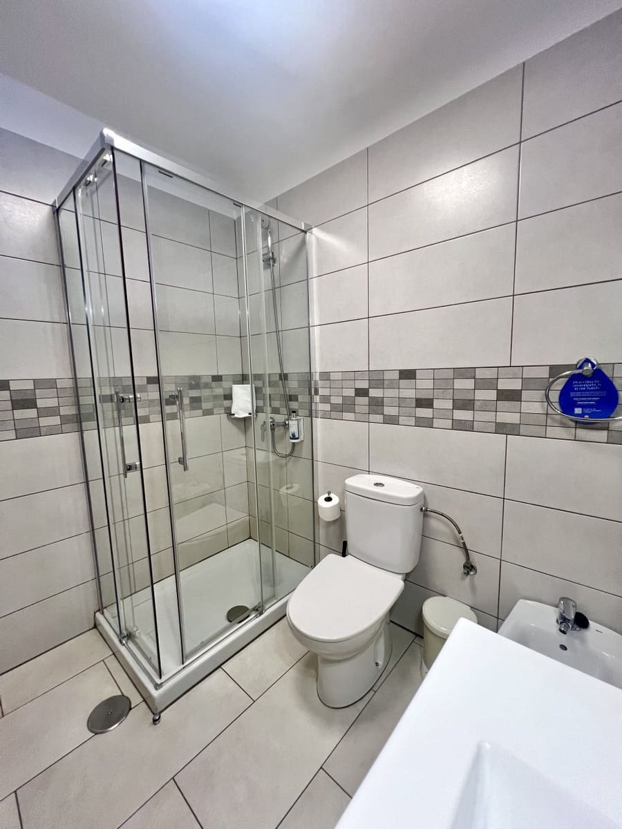 Studio til salgs i Playa de las Americas - € 360 000 (Ref: 9659221)