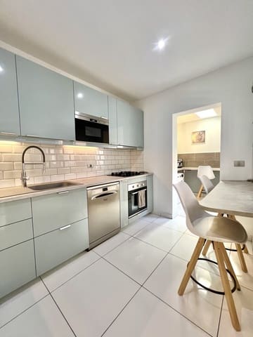 3 slaapkamer Huis te koop in Torviscas, Adeje met zwembad - € 670.000 (Ref: 9686263)