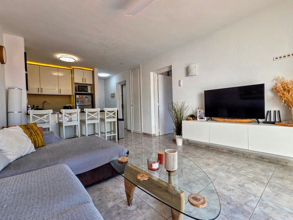 2 sypialnia Apartament na sprzedaż w Los Cristianos - 429 950 € (Ref: 9695165)