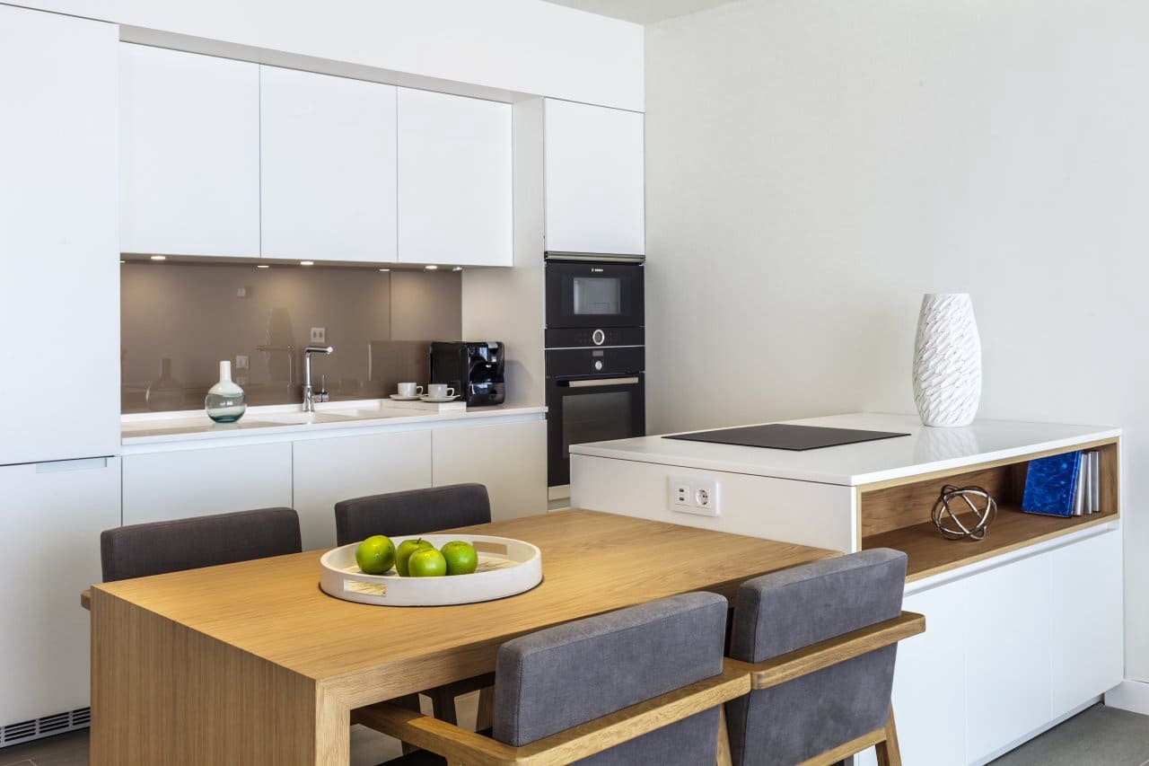 1 bedroom Apartment for sale in La Caleta - € 780,000 (Ref: 9761828)