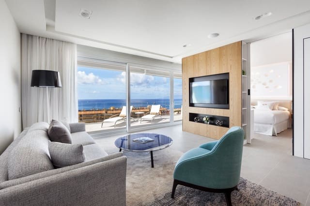 1 soveværelse Lejlighed til salg i La Caleta, Valverde - € 780.000 (Ref: 9761828)