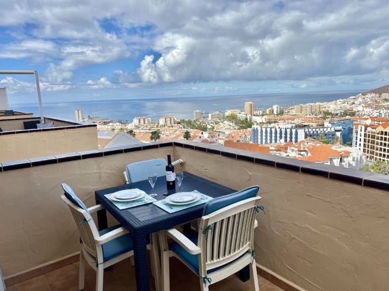 1 sovrum Lägenhet till salu i Los Cristianos - 295 000 € (Ref: 9806306)