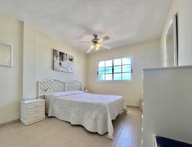 1 sovrum Lägenhet till salu i Los Cristianos, Arona - 295 000 € (Ref: 9806306)