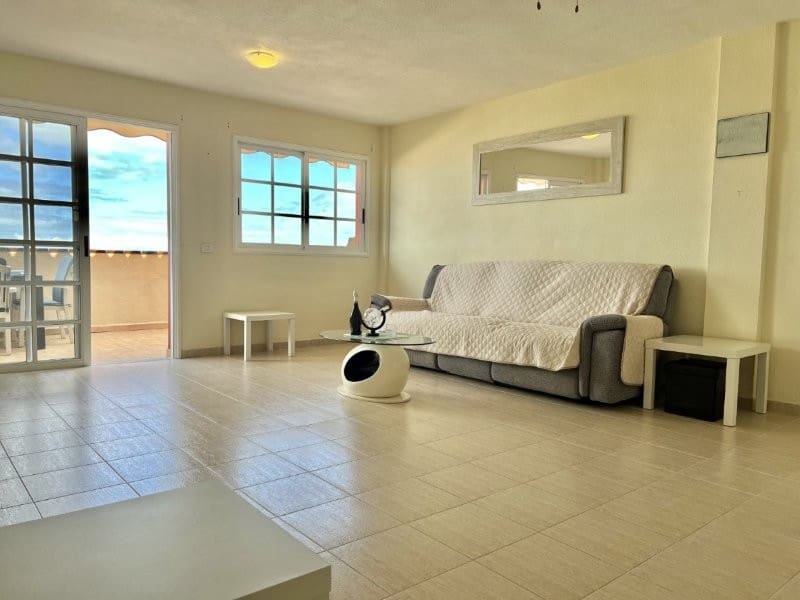 1 sovrum Lägenhet till salu i Los Cristianos - 295 000 € (Ref: 9806306)