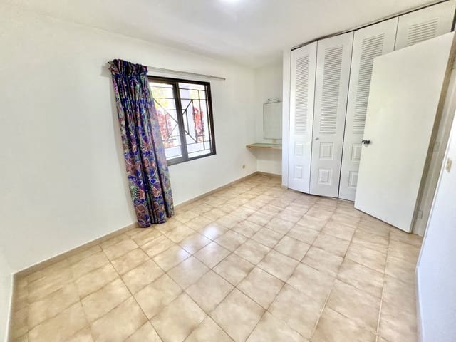 1 soverom Leilighet til salgs i Los Cristianos, Arona - € 235 000 (Ref: 9849217)