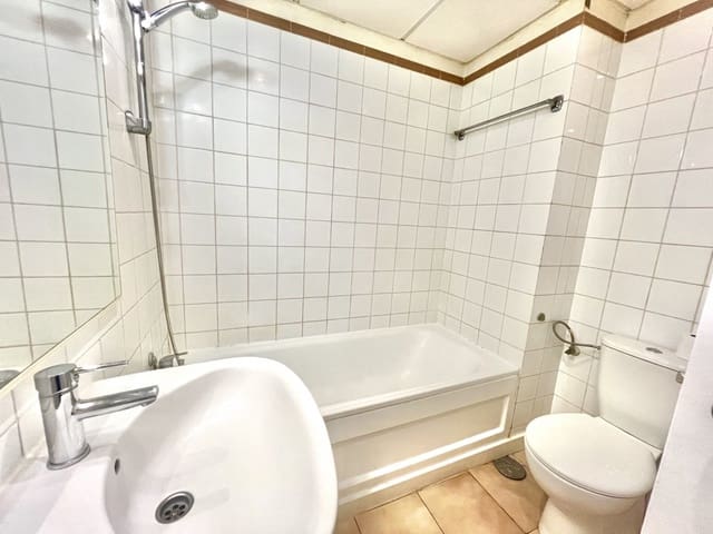 1 soverom Leilighet til salgs i Los Cristianos, Arona - € 235 000 (Ref: 9849217)