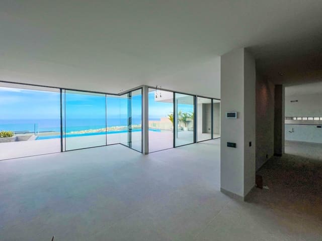 6 soveværelse Villa til salg i Roque del Conde, Adeje - € 2.400.000 (Ref: 9861713)