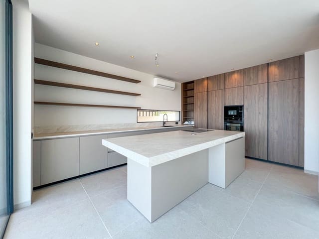 6 soveværelse Villa til salg i Roque del Conde, Adeje - € 2.400.000 (Ref: 9861713)