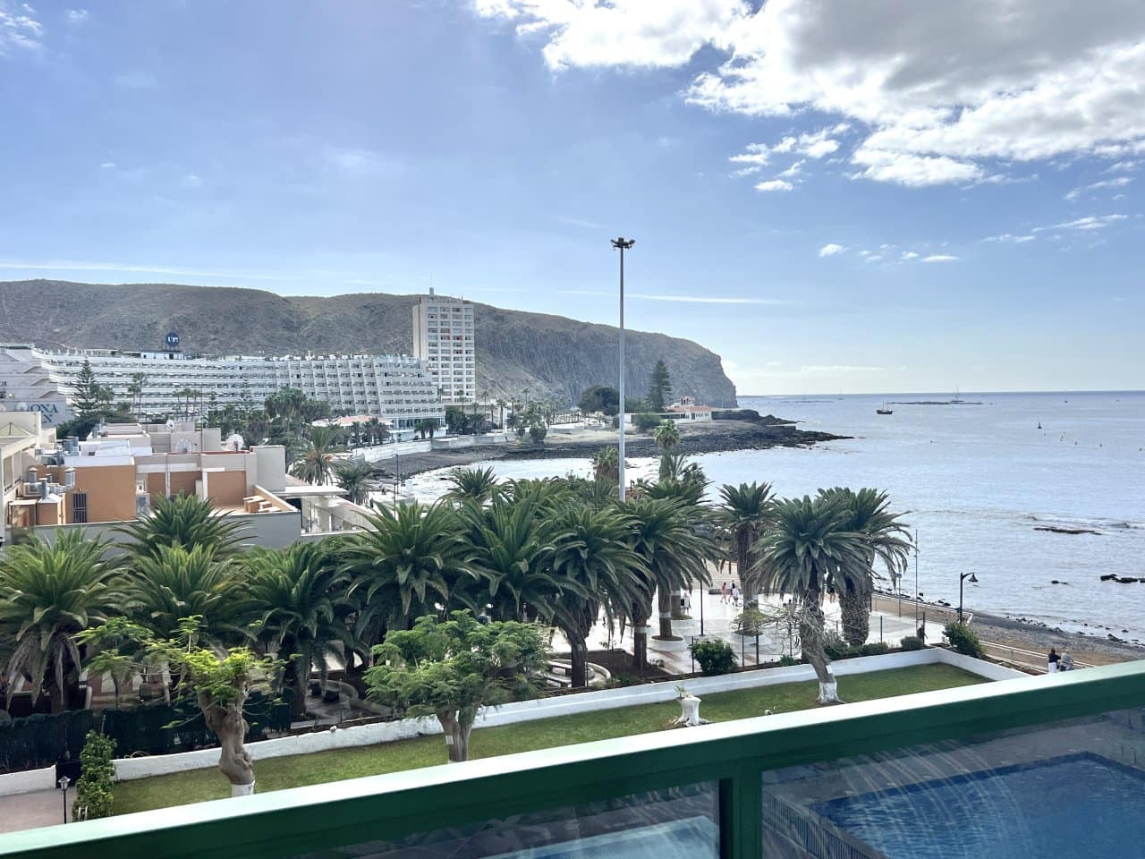 Studio te koop in Los Cristianos met zwembad - € 235.000 (Ref: 9861714)