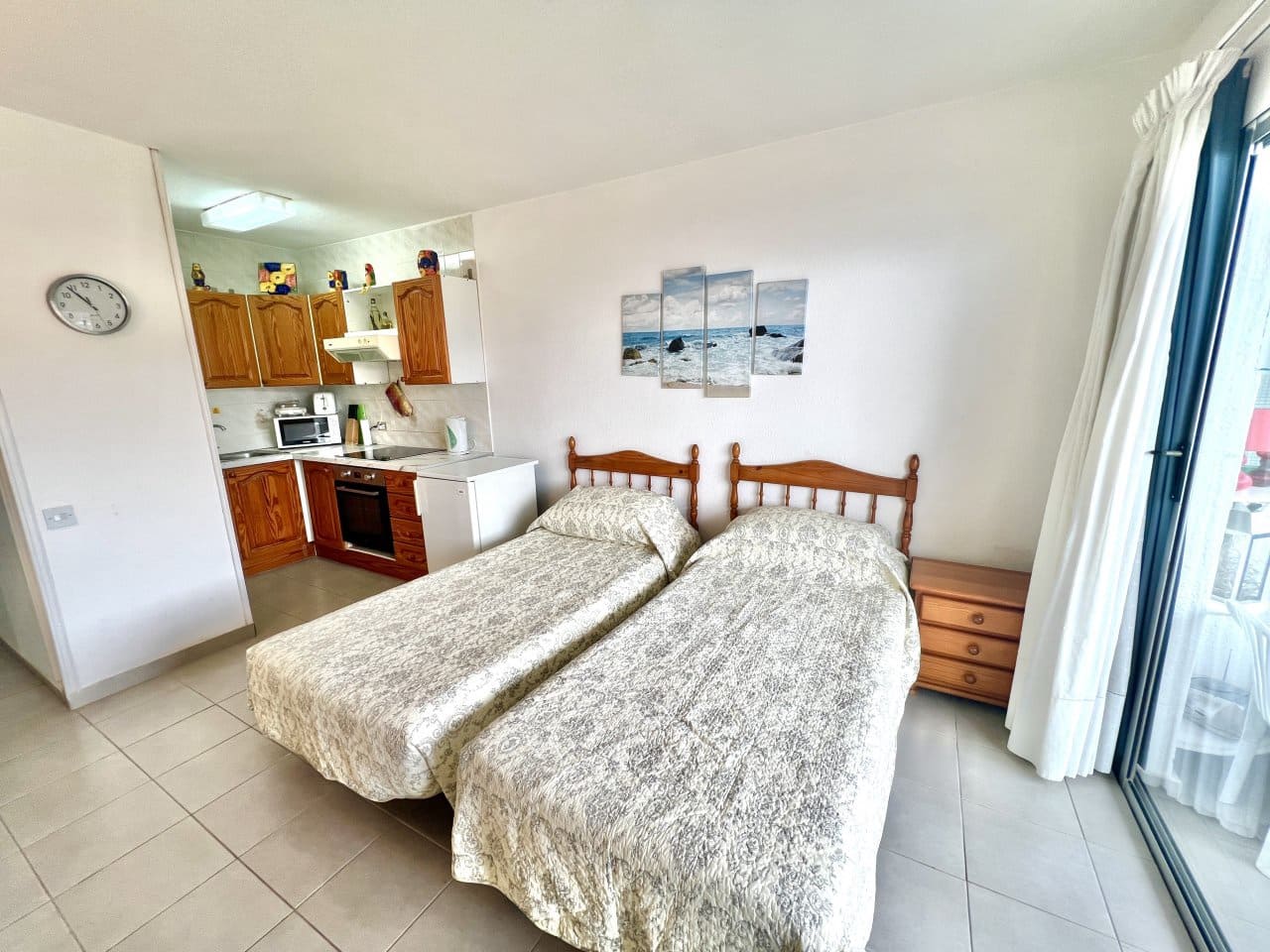 Studio te koop in Los Cristianos met zwembad - € 235.000 (Ref: 9861714)