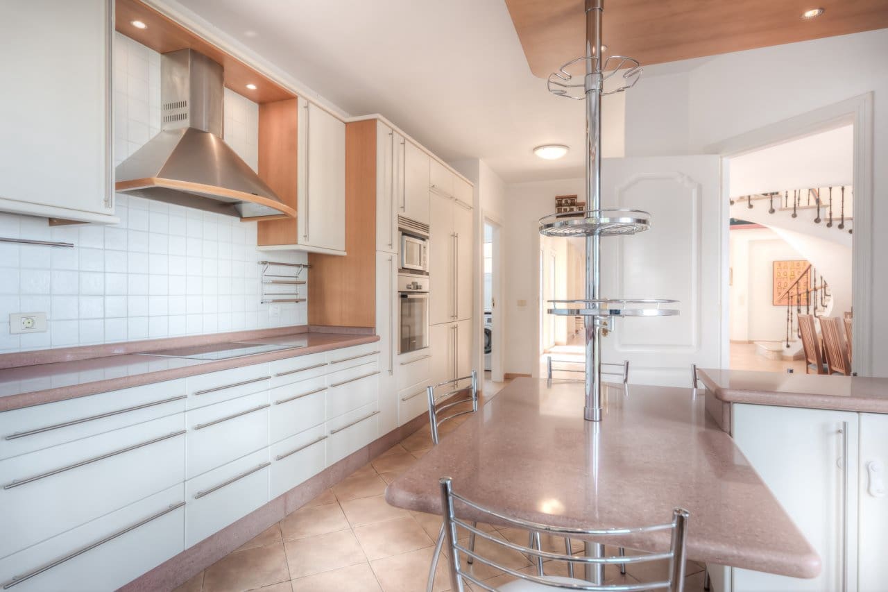 5 chambre Villa/Maison à vendre à Costa Adeje avec piscine - 2 500 000 € (Ref: 9875868)