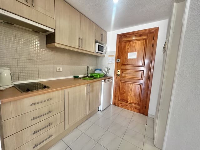 Studio te koop in Los Cristianos, Arona - € 199.999 (Ref: 9875869)