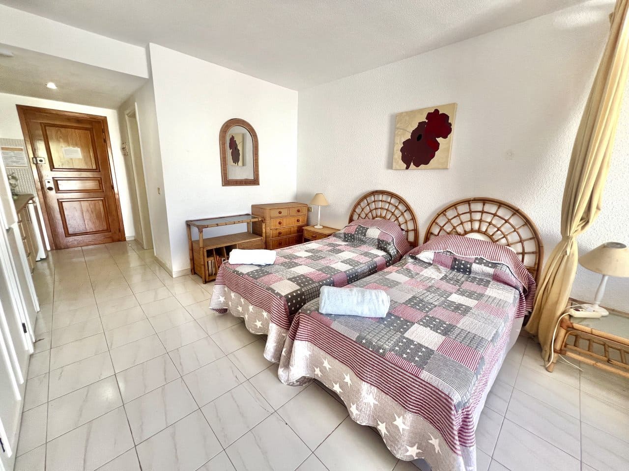 Studio te koop in Los Cristianos - € 199.999 (Ref: 9875869)