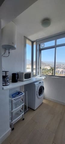 2 Zimmer Apartment zu verkaufen in Los Cristianos, Arona mit Pool - 490.000 € (Ref: 9907561)