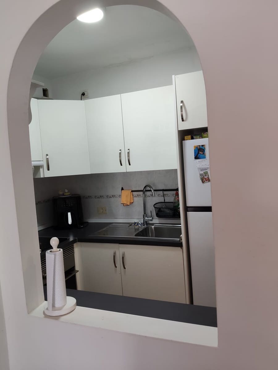 1 bedroom Apartment for sale in Costa del Silencio with pool - € 175,000 (Ref: 9924281)