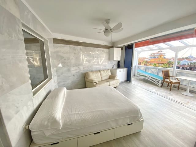 5 sovrum Takvåning till salu i Playa de las Americas, Arona - 1 400 000 € (Ref: 9970293)