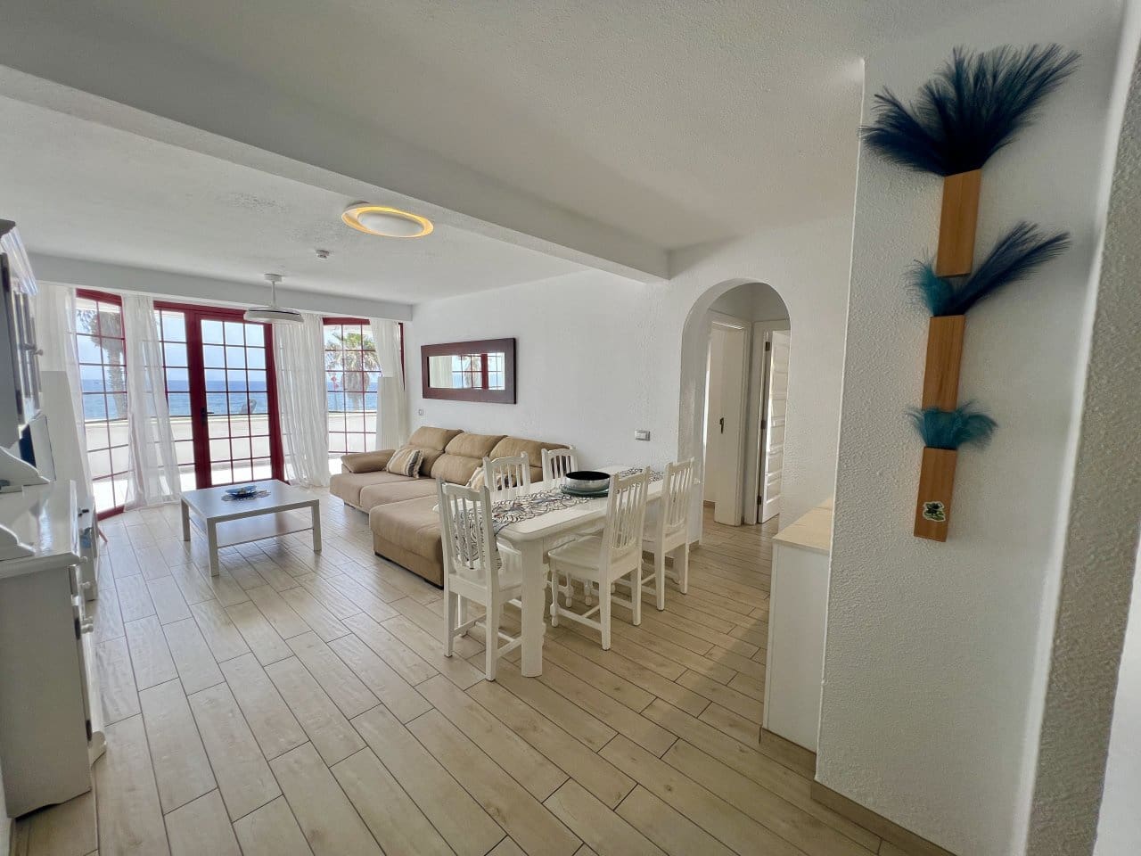 3 bedroom Apartment for sale in Playa de las Americas with pool - € 2,450,000 (Ref: 9978486)