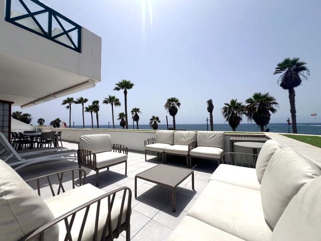 3 soveværelse Lejlighed til salg i Playa de las Americas, Arona med swimmingpool - € 2.450.000 (Ref: 9978486)