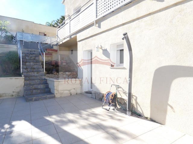 4 slaapkamer Villa te koop in Centro Urbano, Dénia - € 670.000 (Ref: 6467751)
