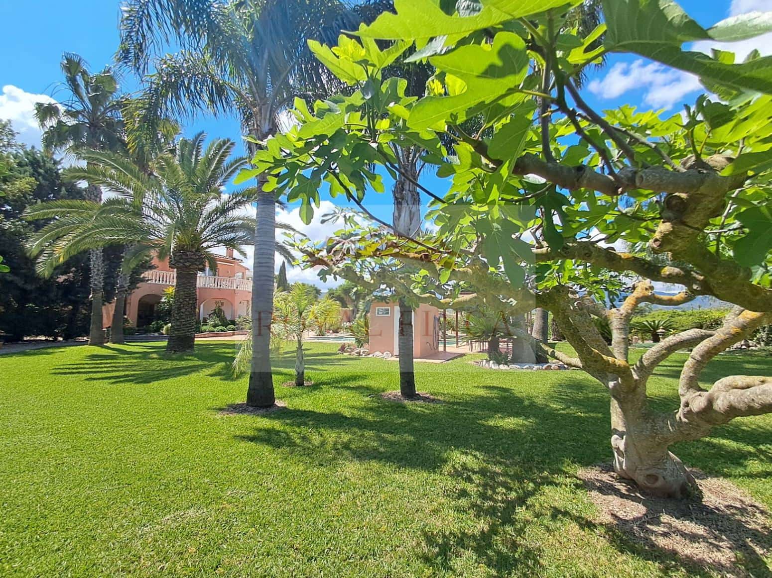 4 Zimmer Villa zu verkaufen in Sanet i Negrals - 585.000 € (Ref: 8956179)