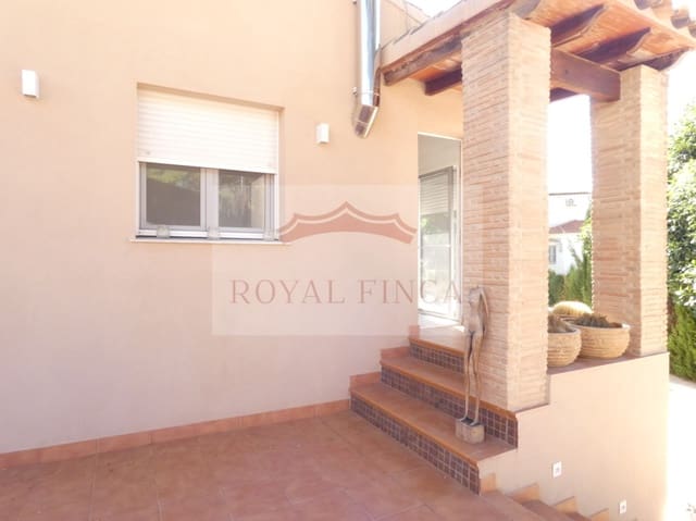 2 slaapkamer Villa te koop in Centro Urbano, Dénia - € 470.000 (Ref: 9227336)