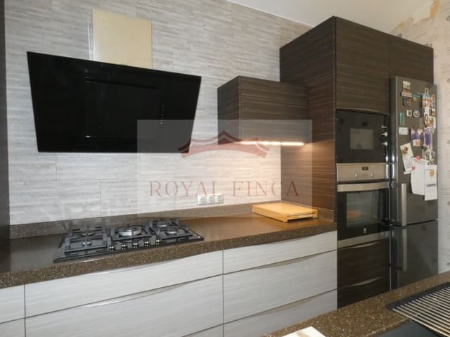 2 slaapkamer Villa te koop in Centro Urbano, Dénia - € 470.000 (Ref: 9227336)