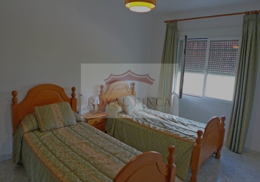 4 Zimmer Villa zu verkaufen in Beniarbeig mit Pool Garage - 495.000 € (Ref: 9247817)