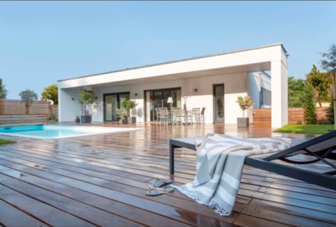 2 soveværelse Villa til salg i Tormos med swimmingpool garage - € 420.000 (Ref: 9283075)