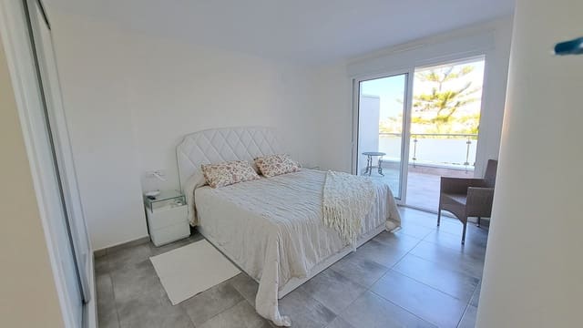 2 slaapkamer Appartement te koop in Els Poblets - € 645.000 (Ref: 9603231)