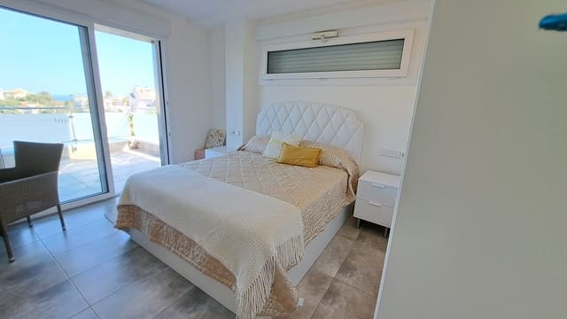 2 slaapkamer Appartement te koop in Els Poblets - € 645.000 (Ref: 9603231)