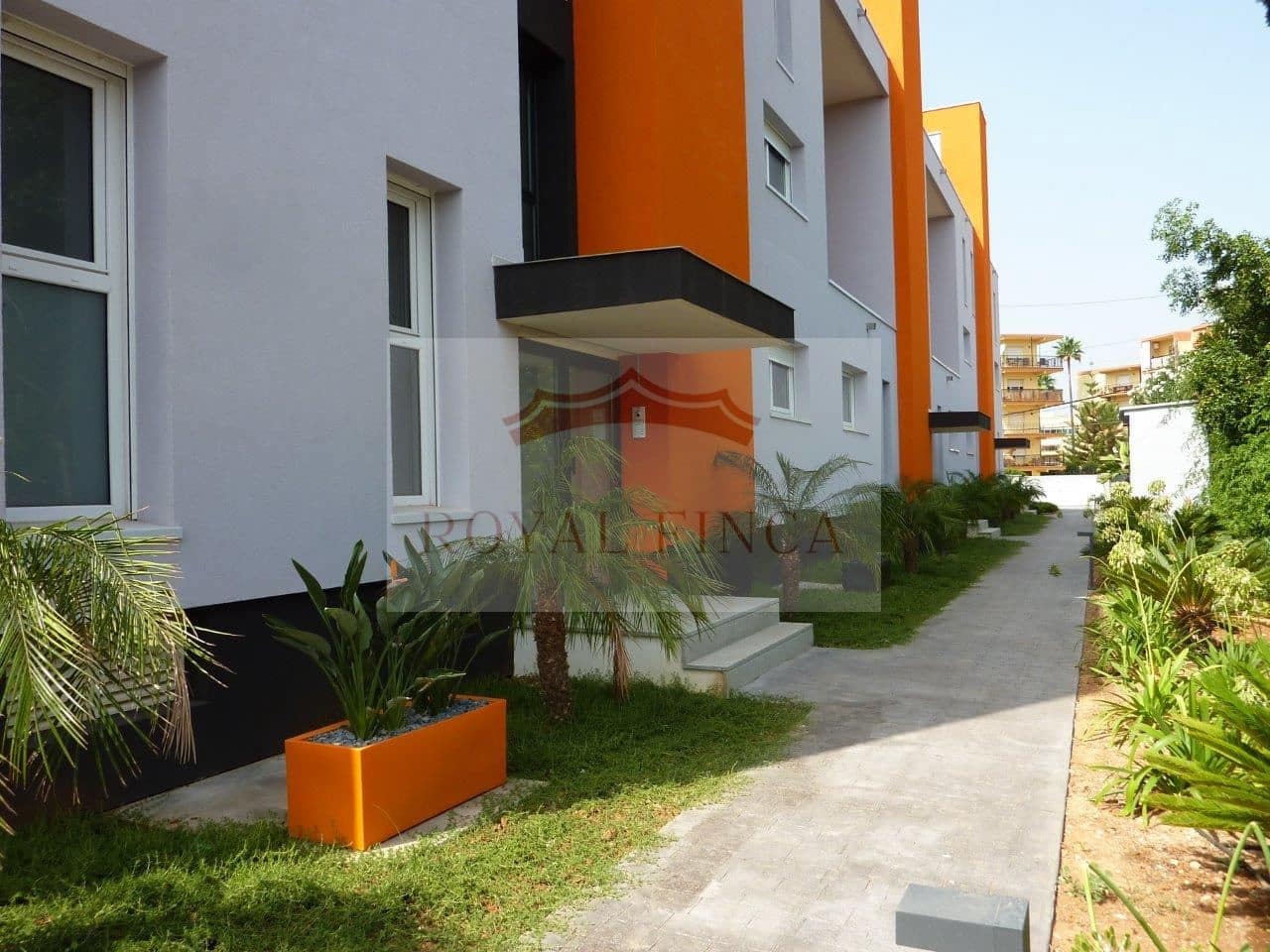 2 bedroom Apartment for sale in Els Poblets - € 645,000 (Ref: 9603231)