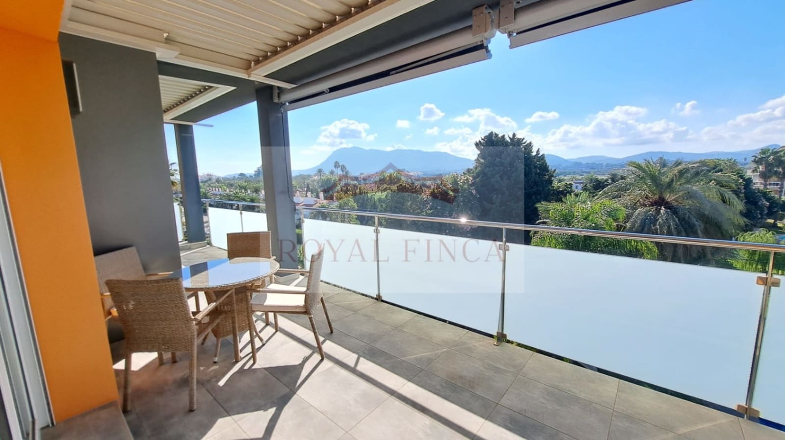 2 bedroom Apartment for sale in Els Poblets - € 645,000 (Ref: 9603231)