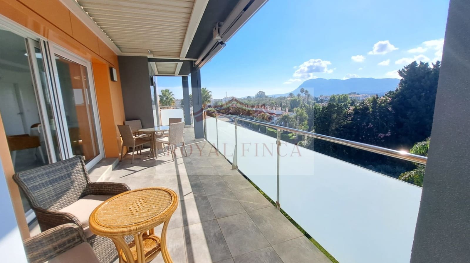 2 bedroom Apartment for sale in Els Poblets - € 645,000 (Ref: 9603231)
