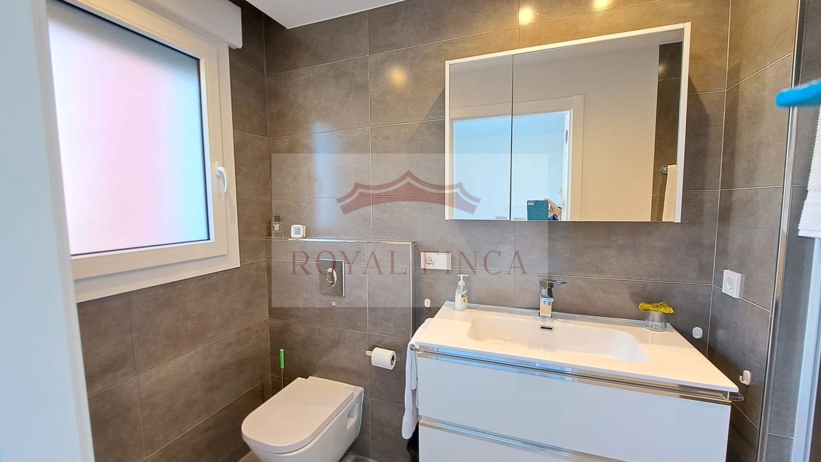 2 bedroom Apartment for sale in Els Poblets - € 645,000 (Ref: 9603231)