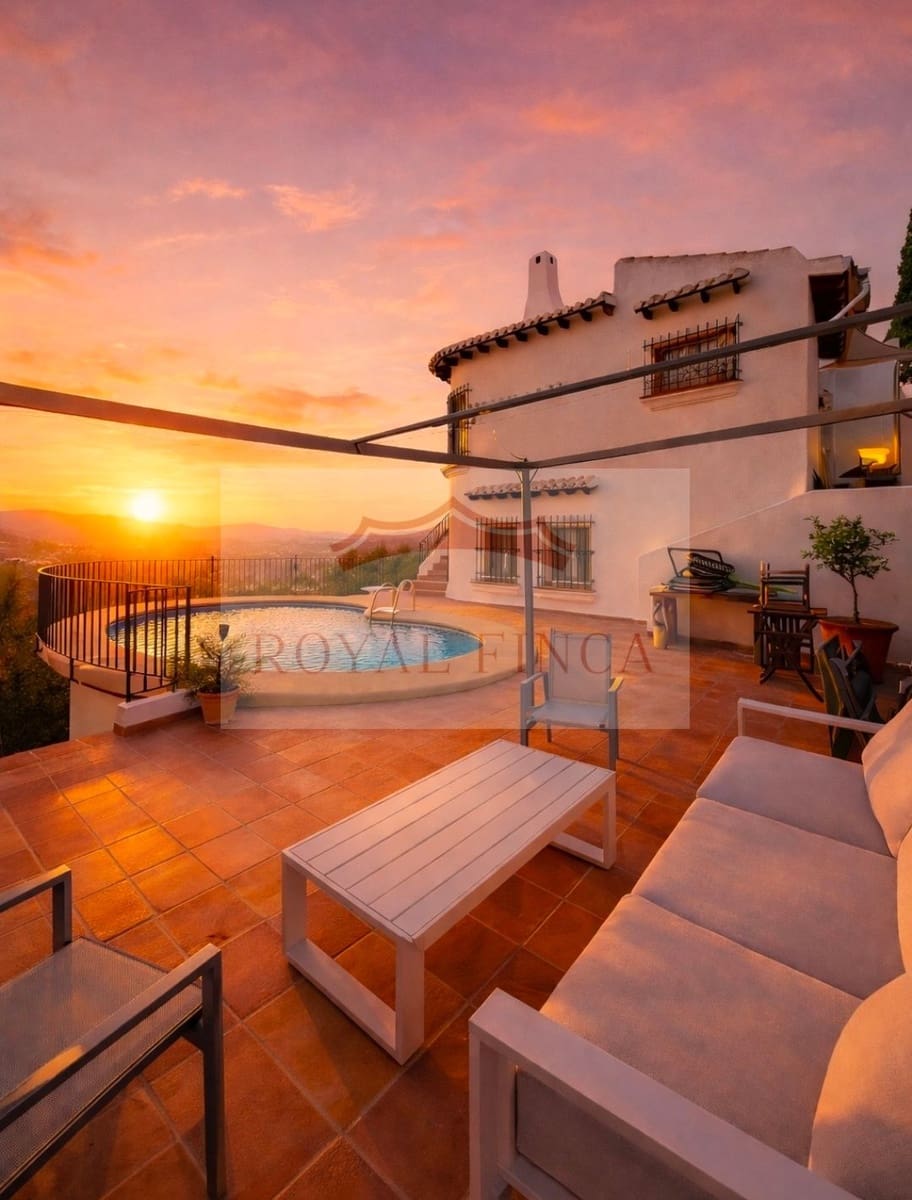 6 sypialnia Willa na sprzedaż w Pego - 795 000 € (Ref: 9715718)