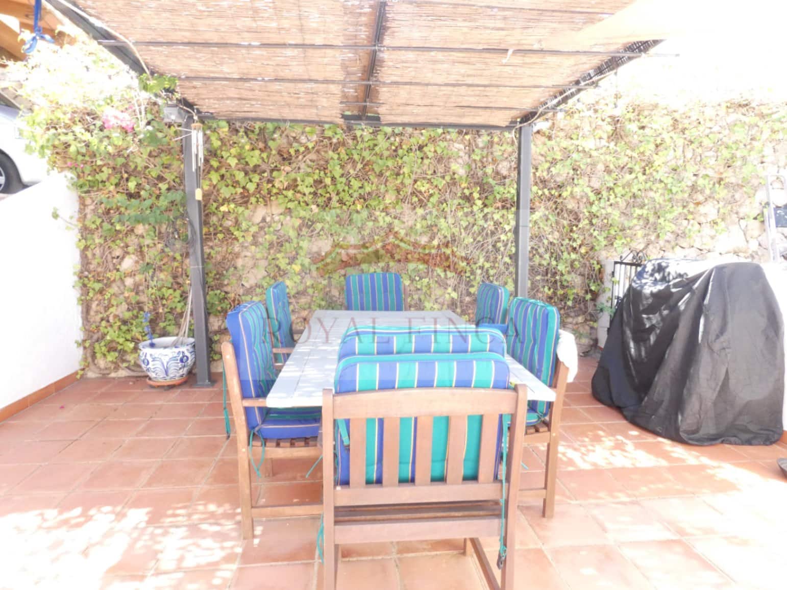 6 sypialnia Willa na sprzedaż w Pego - 795 000 € (Ref: 9715718)