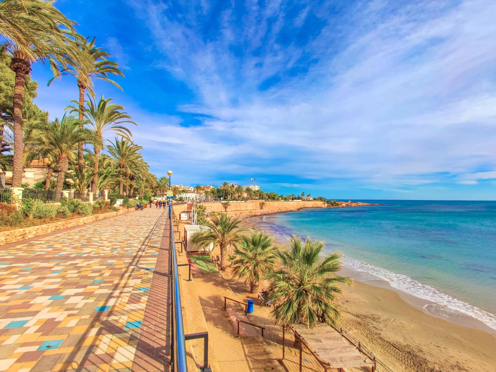 Apartamento de 2 habitaciones en Orihuela Costa en venta con piscina garaje - 270.000 € (Ref: 10112251)