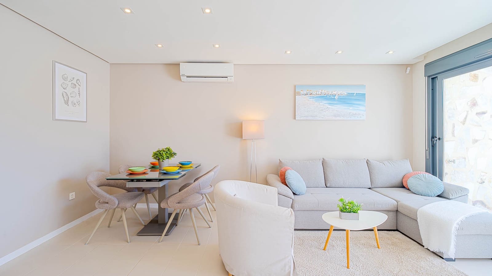 Apartamento de 2 habitaciones en Orihuela Costa en venta con piscina garaje - 270.000 € (Ref: 10112251)