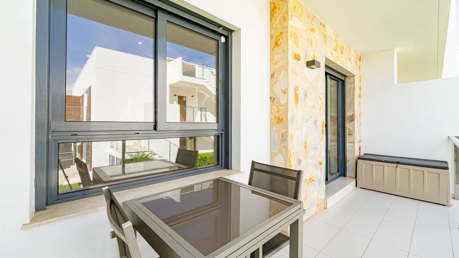 Apartamento de 2 habitaciones en Orihuela Costa en venta con piscina garaje - 270.000 € (Ref: 10112251)