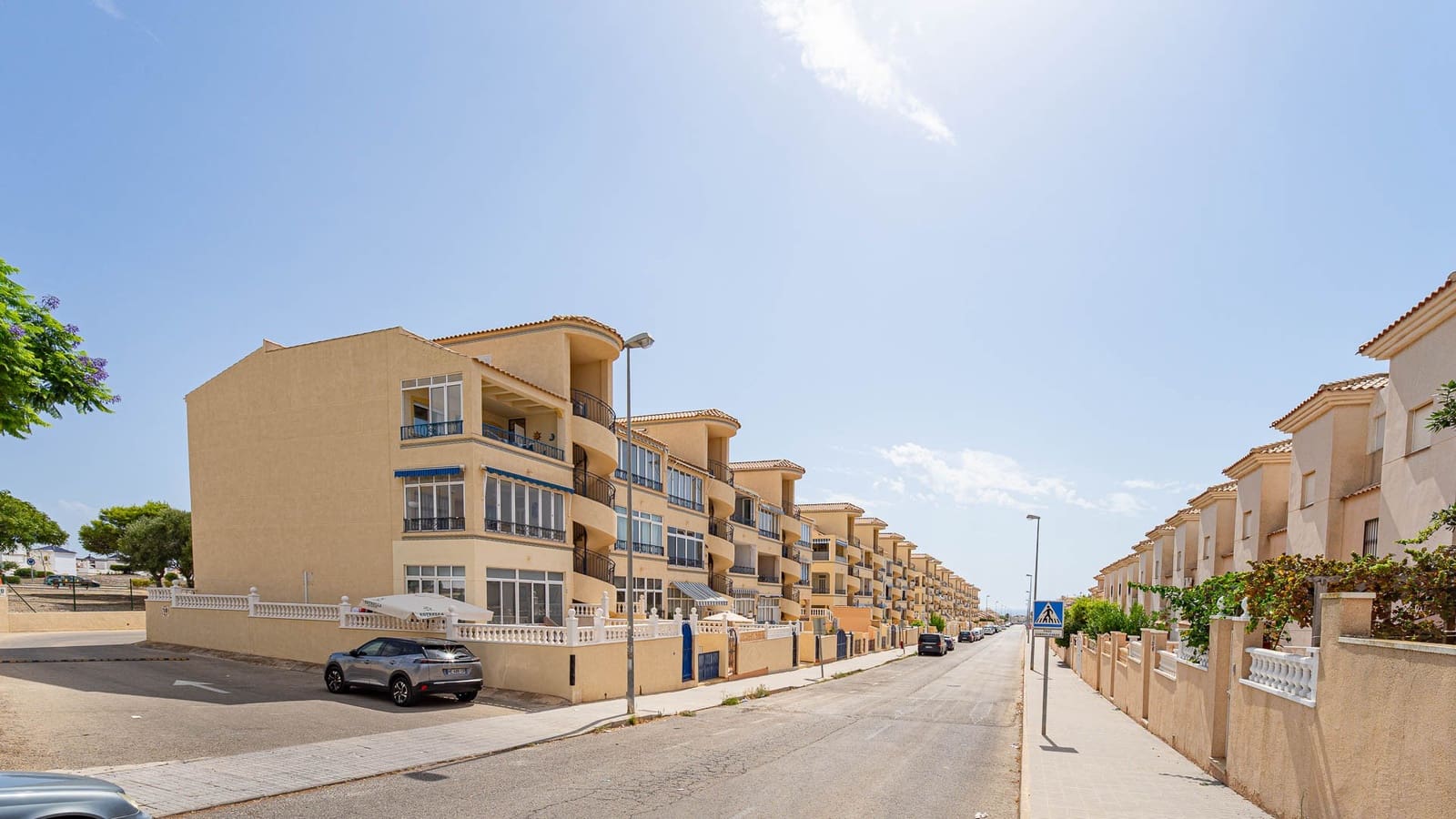 2 soveværelse Lejlighed til salg i Orihuela Costa med swimmingpool garage - € 155.000 (Ref: 10112253)