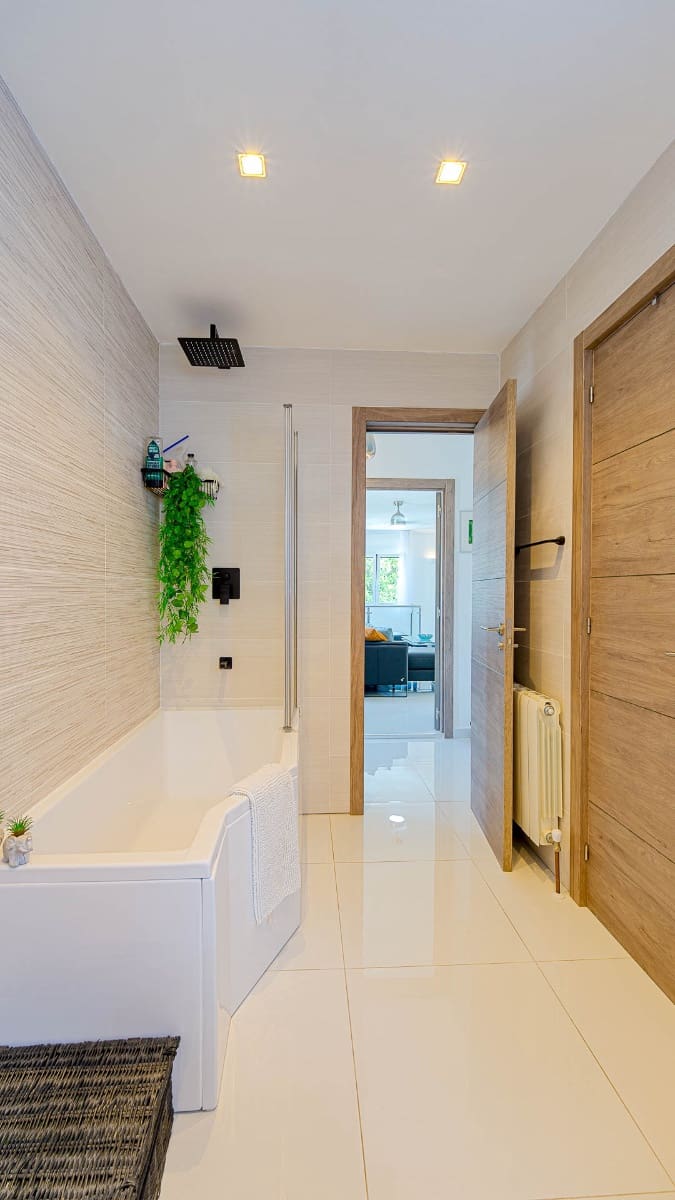 3 bedroom Villa for sale in Villamartin with pool garage - € 770,000 (Ref: 10112256)