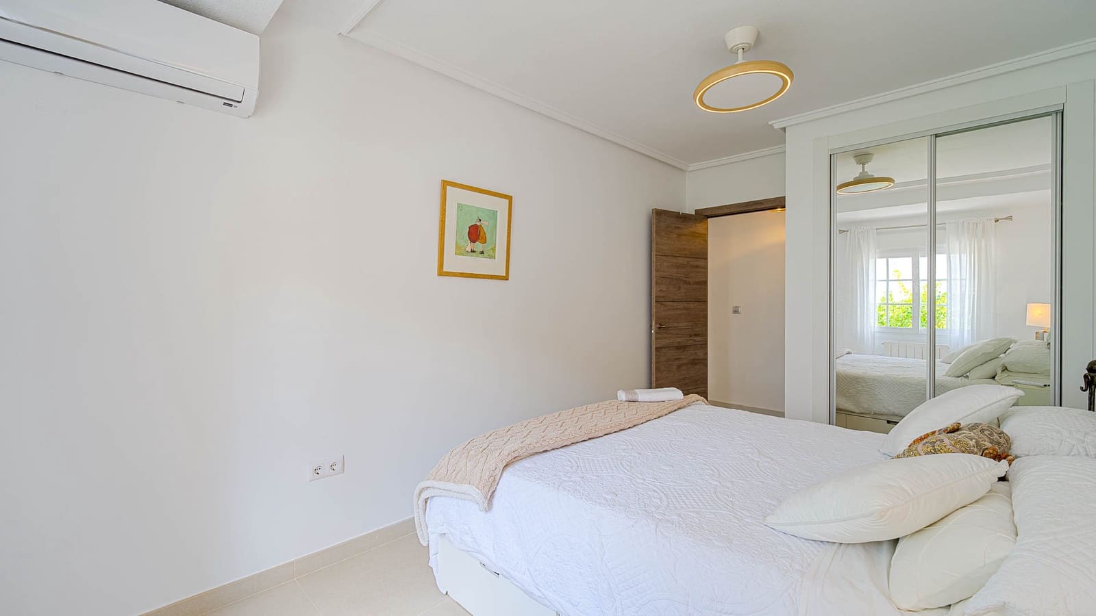 3 bedroom Villa for sale in Villamartin with pool garage - € 770,000 (Ref: 10112256)