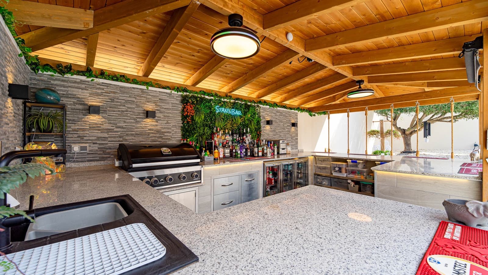 3 bedroom Villa for sale in Villamartin with pool garage - € 770,000 (Ref: 10112256)