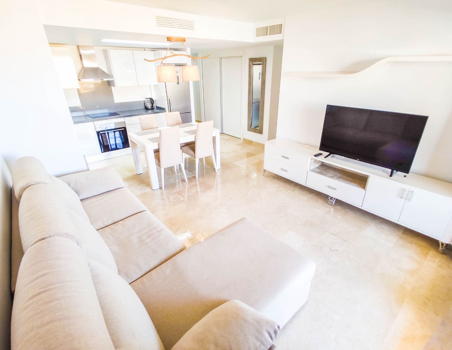 3 soveværelse Lejlighed til salg i Orihuela Costa med swimmingpool garage - € 350.000 (Ref: 10112258)