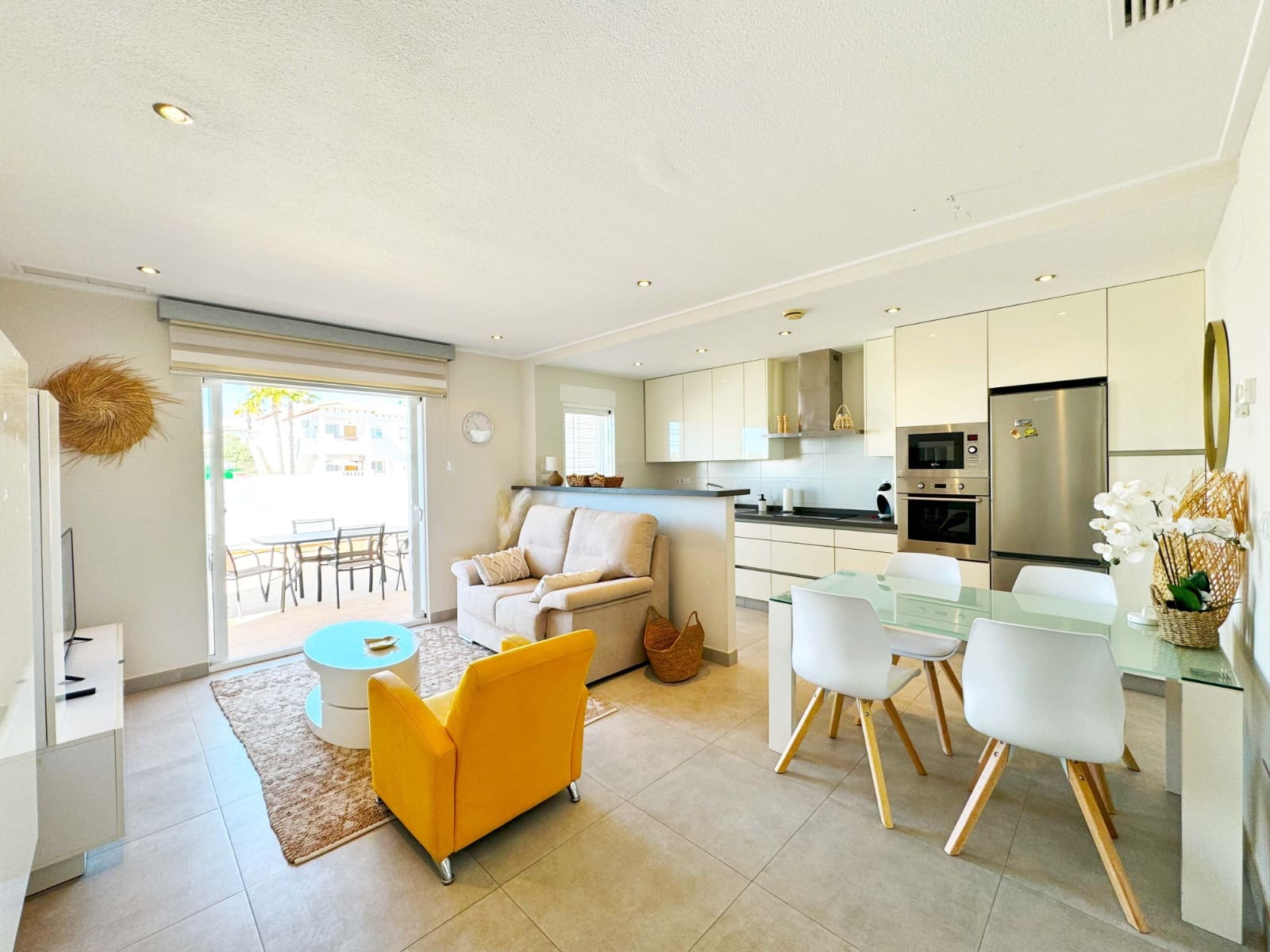 Apartament na sprzedaż w Orihuela Costa z basenem garażem - 279 999 € (Ref: 10112265)