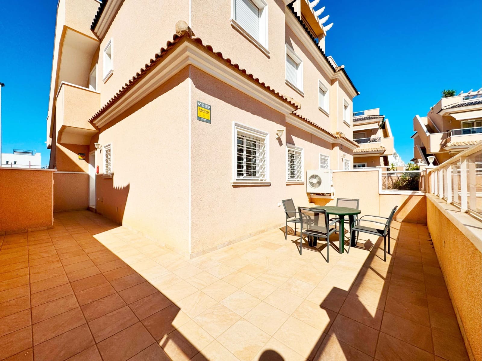 Apartament na sprzedaż w Orihuela Costa z basenem garażem - 279 999 € (Ref: 10112265)