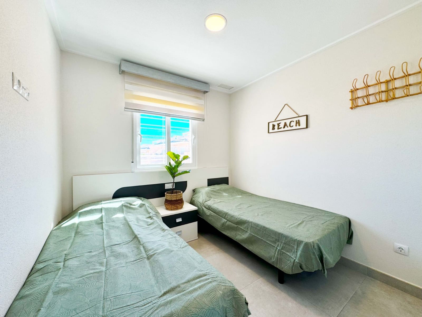 Apartament na sprzedaż w Orihuela Costa z basenem garażem - 279 999 € (Ref: 10112265)