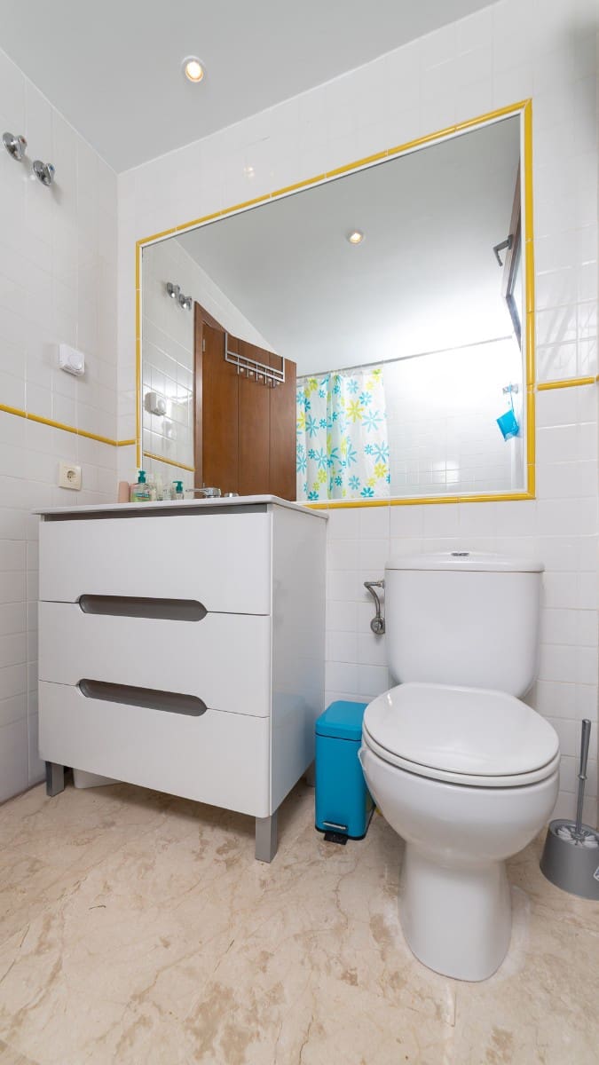 Apartamento de 2 habitaciones en Punta Prima en venta con piscina garaje - 270.000 € (Ref: 10112266)