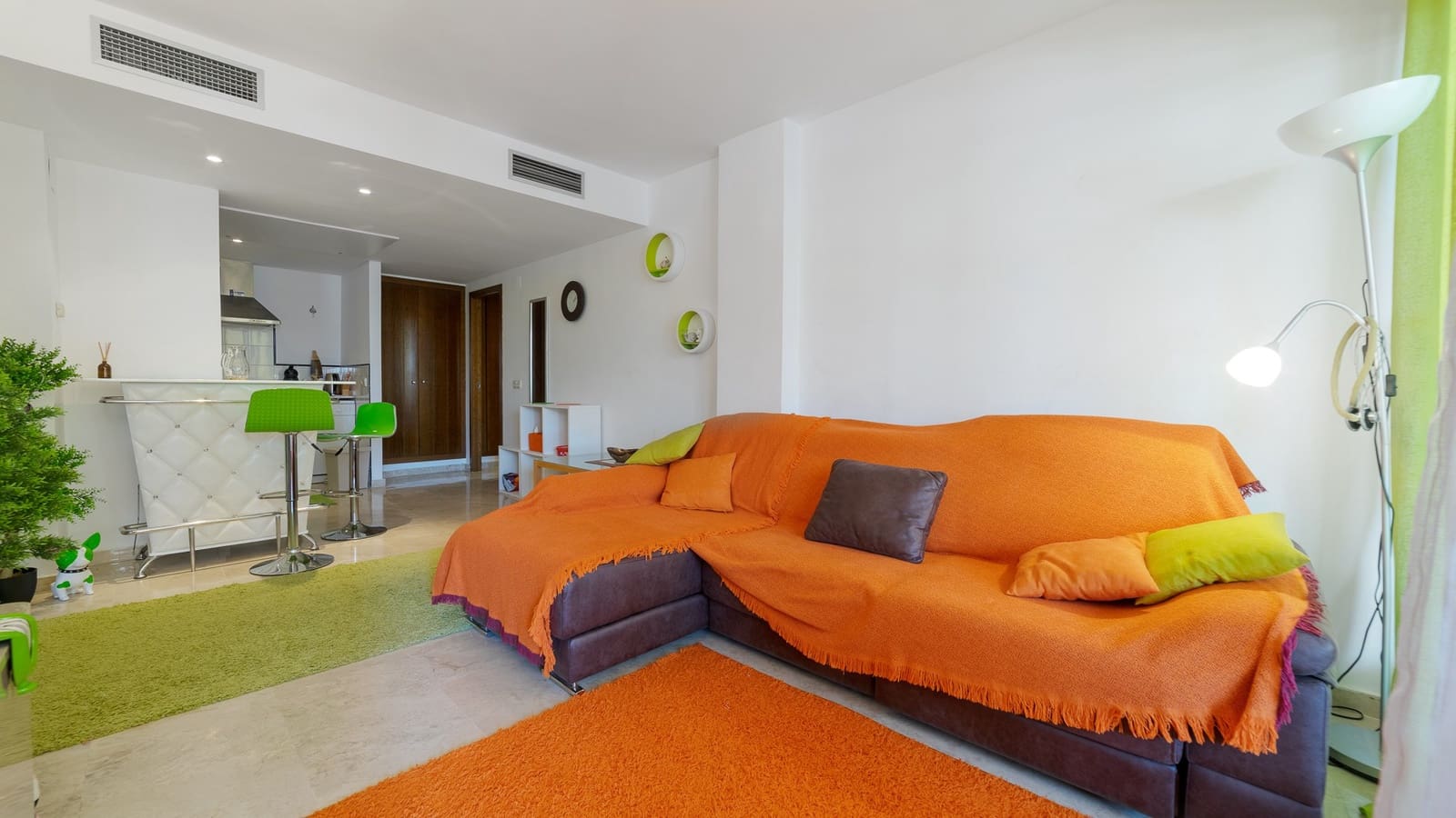 Apartamento de 2 habitaciones en Punta Prima en venta con piscina garaje - 270.000 € (Ref: 10112266)